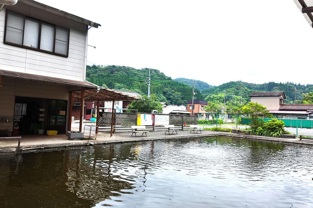 養老渓谷釣り堀センターのご利用案内