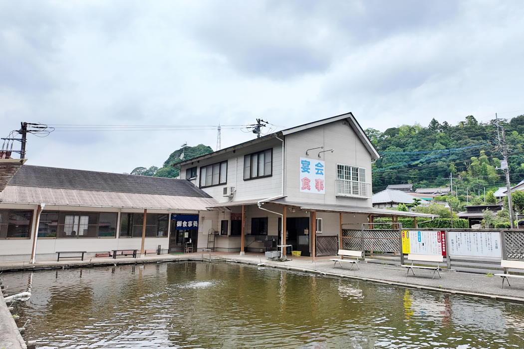 手ぶらで釣り三昧養老渓谷釣り堀センターのご案内