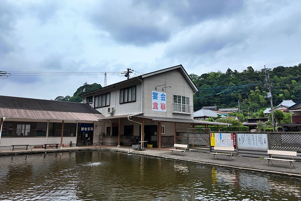 養老渓谷釣堀センター